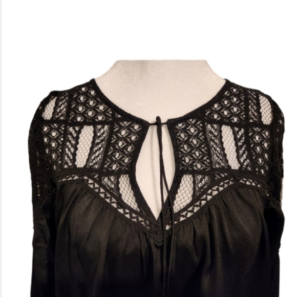 COPY - Abercrombie and Fitch Boho Top Black - Picture 2 of 5